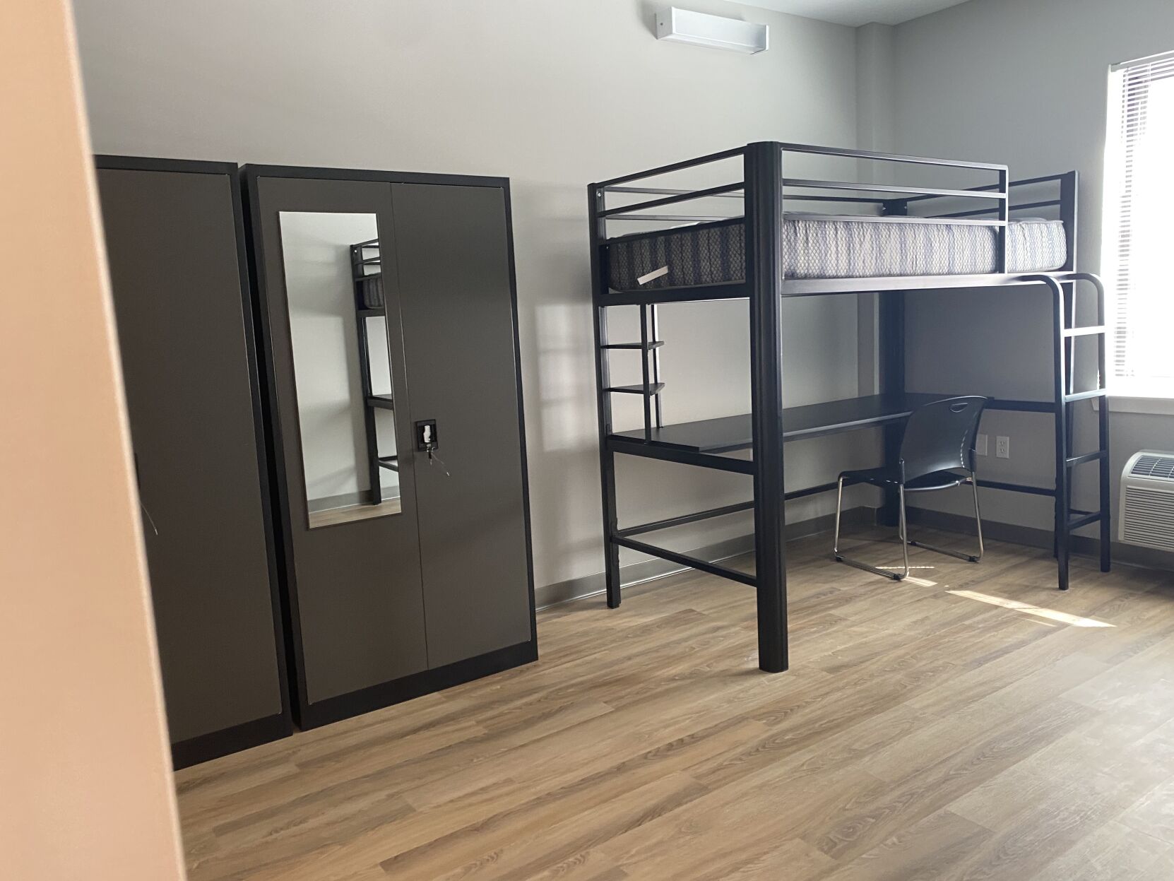 stock dorm room .jpg